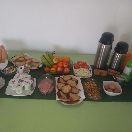 Residencial Rosa Criola Bed & Breakfast Sal Rei Bagian luar foto