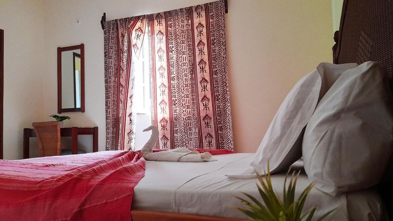 Residencial Rosa Criola Bed & Breakfast Sal Rei Bagian luar foto